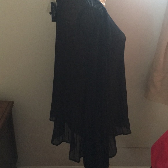 Express Black Fancy Top - Picture 3 of 11